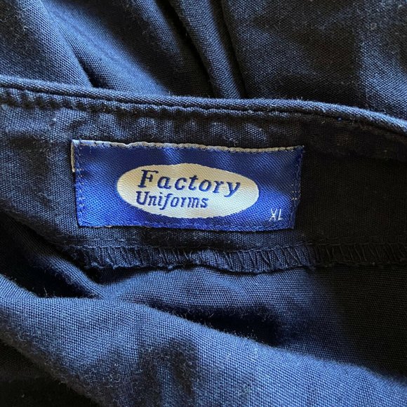 3/$15💜 Navy Blue Scrub Top Factory Uniform - Picture 5 of 6